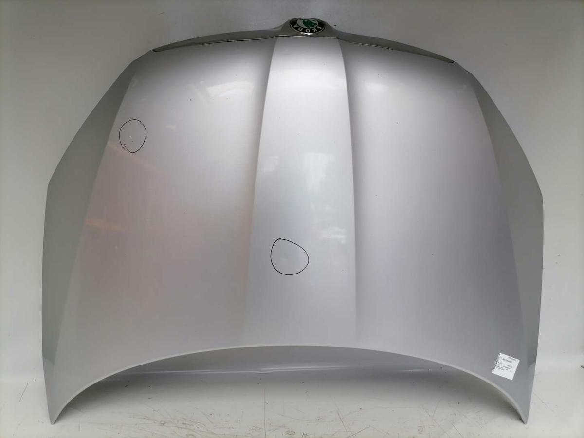 Skoda Fabia 2 5J original Motorhaube LA7W Brilliantsilber Bj.2012 Skoda Fabia 2 5J original Motorhaube LA7W Brilliantsilber Bj.2012